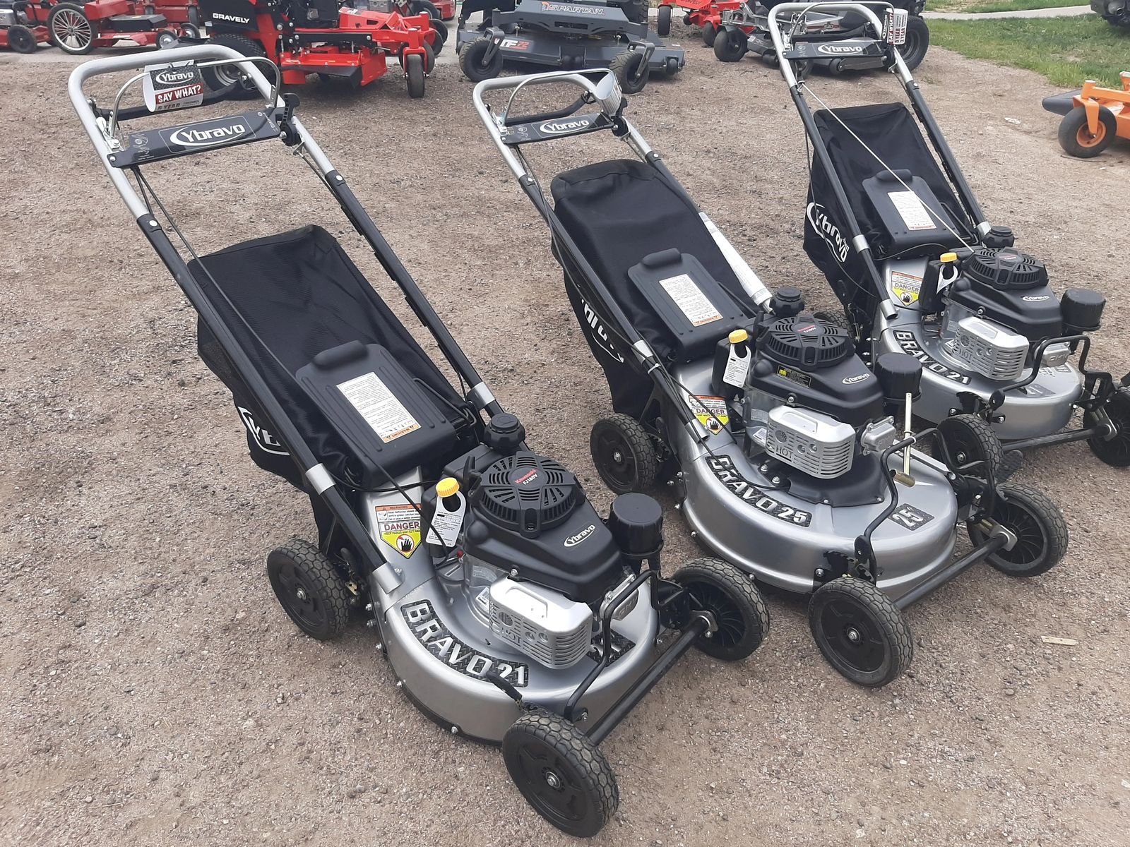 Ybravo Commercial Mower